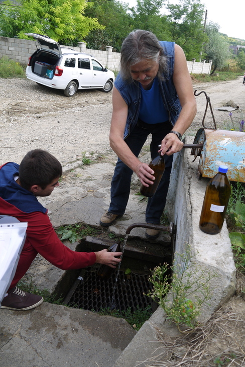Moldavsko - vzorkování studní